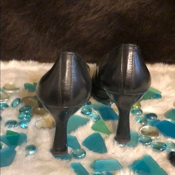 Donald pliner shoes 8M (3169W) - Picture 6 of 8